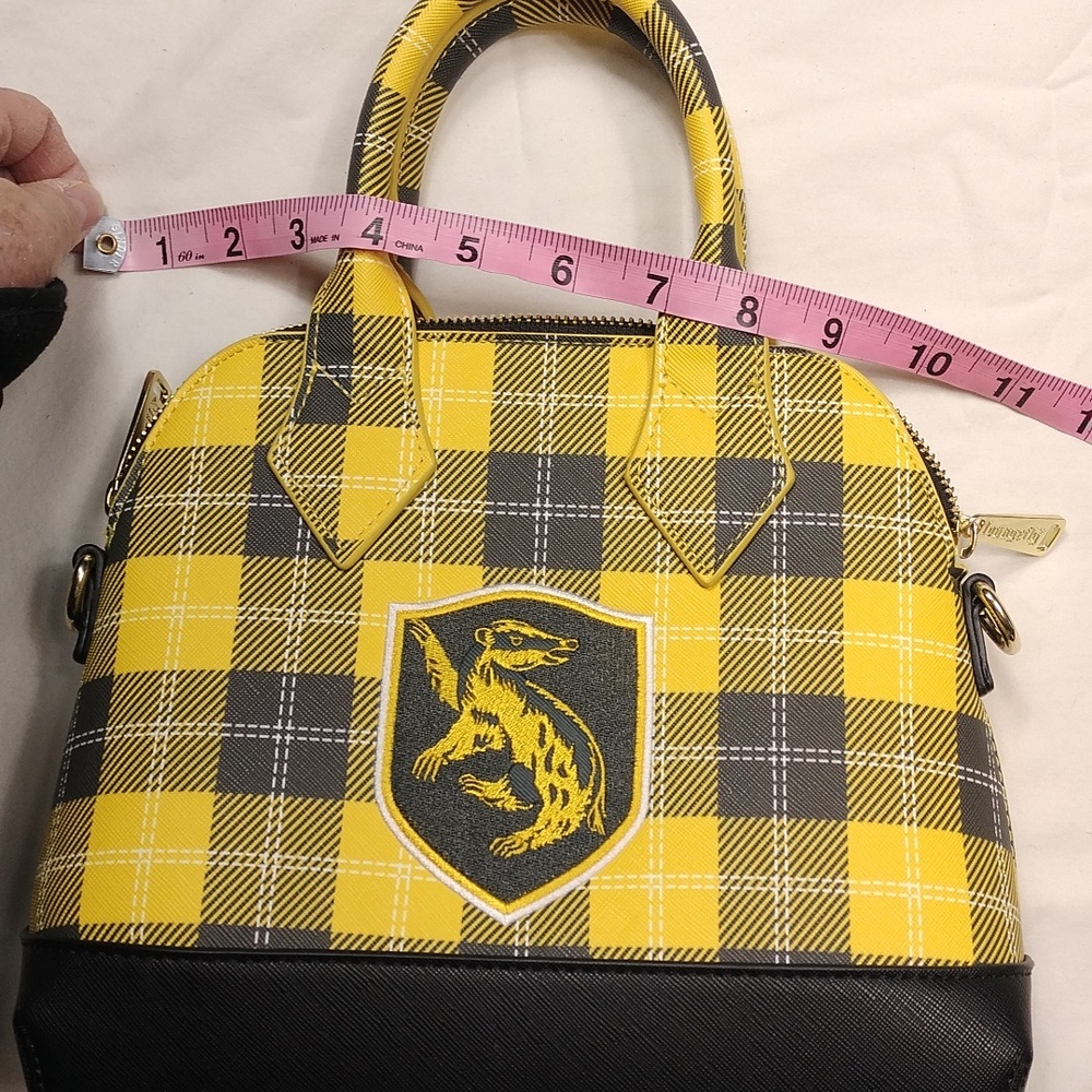 Hufflepuff Loungefly Yellow and Black Plaid Handbag - Picture 13 of 14